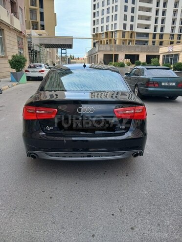 Audi A6-2