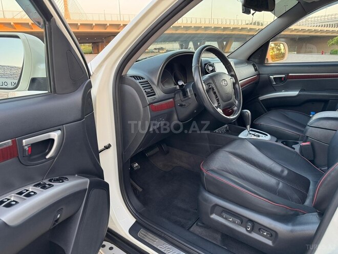 Hyundai Santa Fe-14