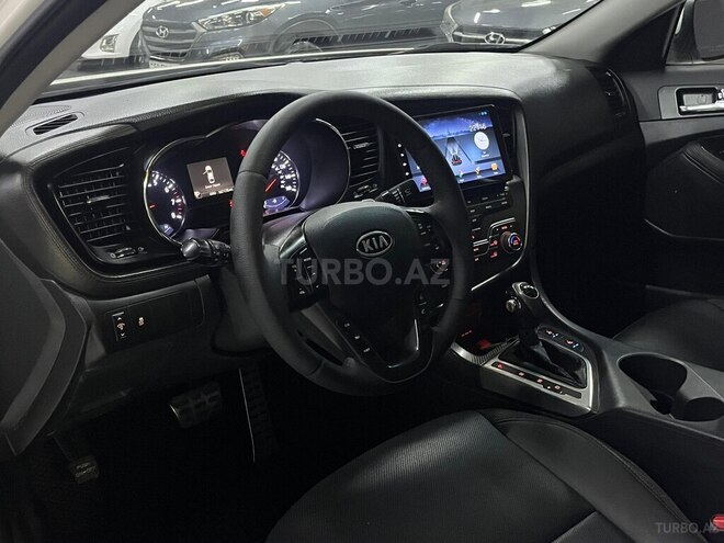 Kia Optima-13