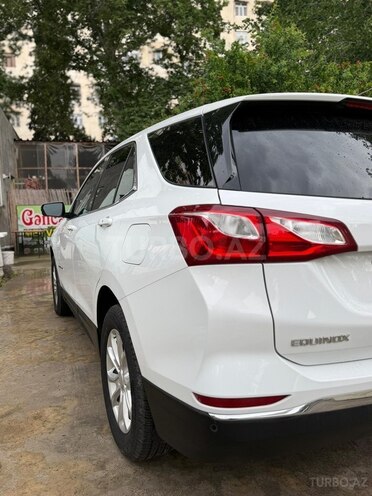 Chevrolet Equinox-5