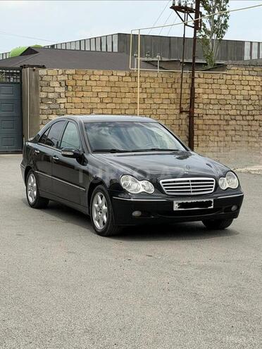 Mercedes C 200-2