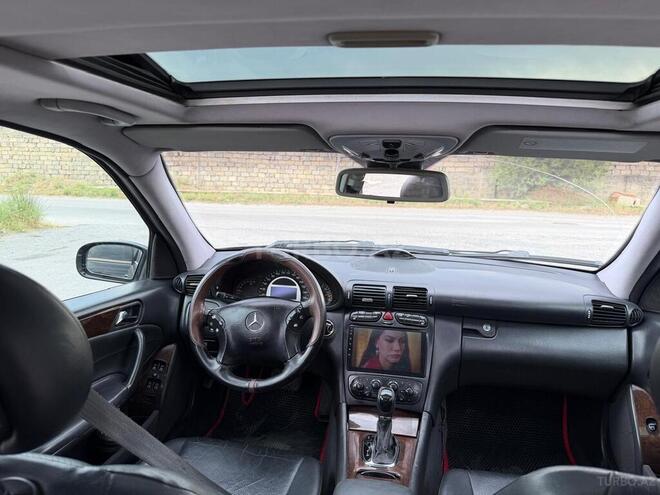 Mercedes C 200-10