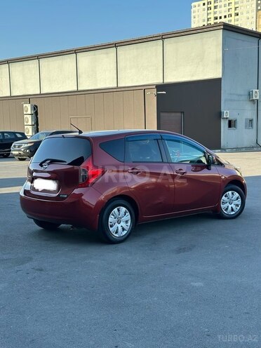 Nissan Note-5