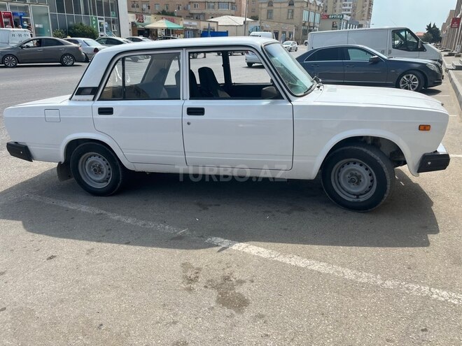 LADA (VAZ) 2107-3