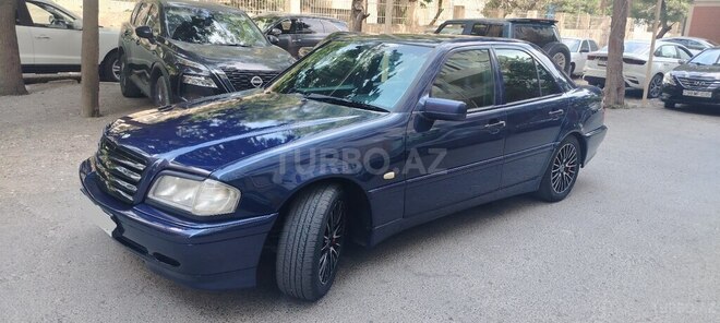 Mercedes C 240-3