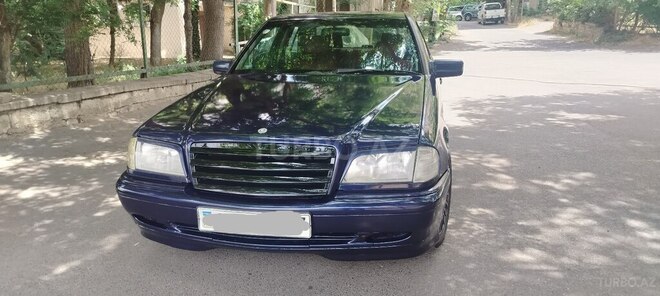 Mercedes C 240-2