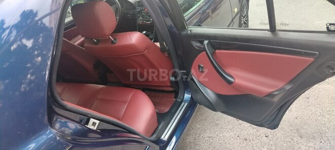 Mercedes C 240-12