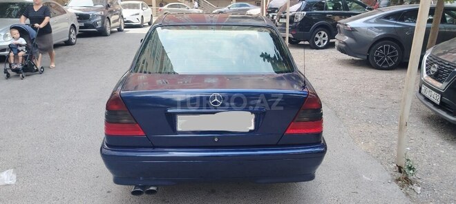 Mercedes C 240-7
