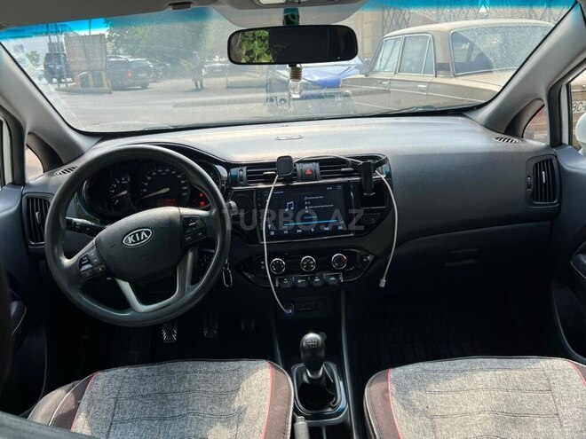 Kia Rio-3
