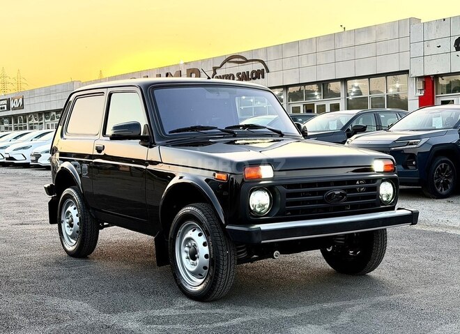 LADA (VAZ) Niva-3