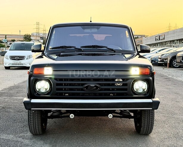 LADA (VAZ) Niva-1