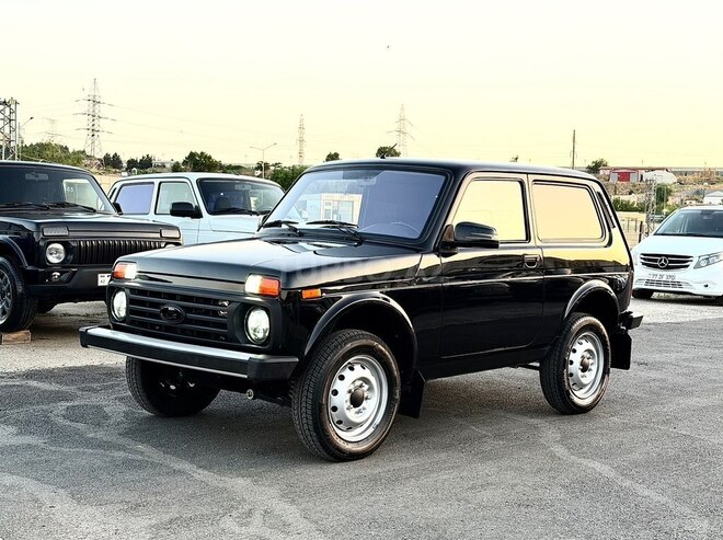 LADA (VAZ) Niva-2