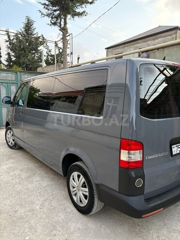 Volkswagen Transporter-6