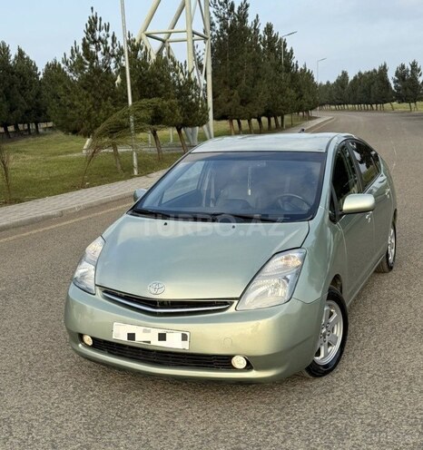 Toyota Prius-1