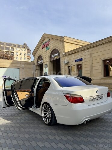 BMW 525-9