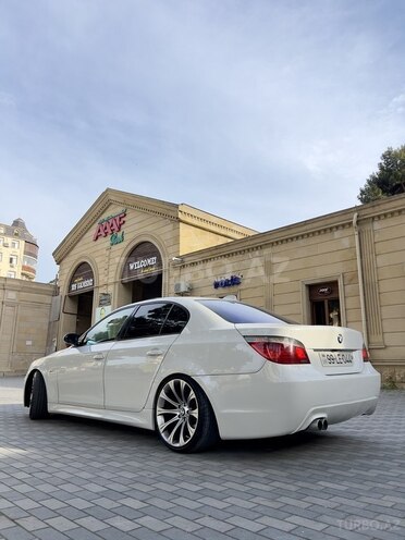 BMW 525-4