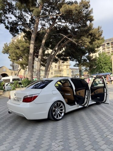BMW 525-10