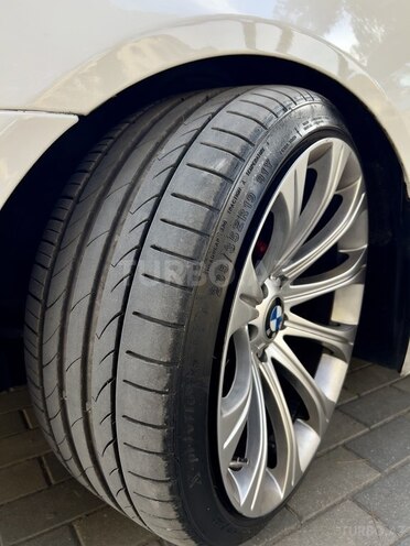 BMW 525-18