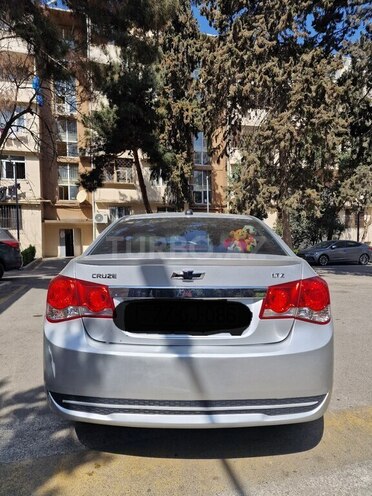 Chevrolet Cruze-2
