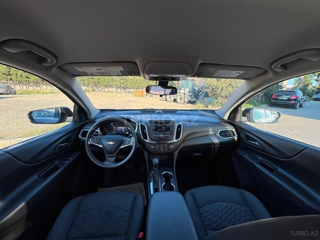Chevrolet Equinox-12