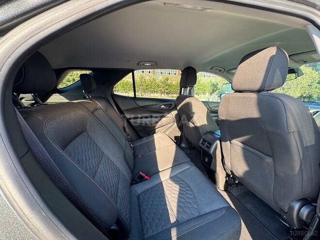 Chevrolet Equinox-14
