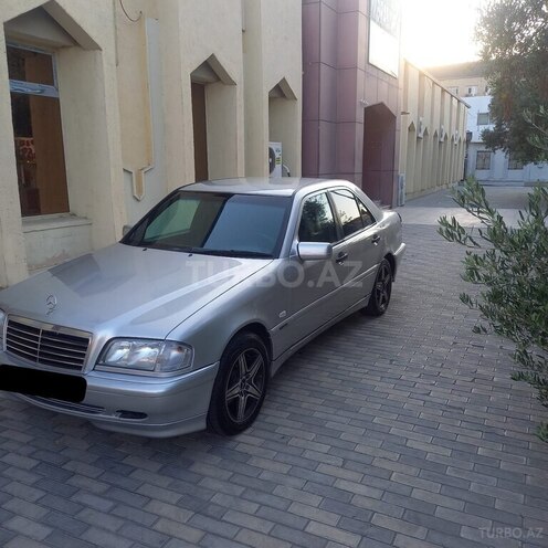 Mercedes C 220-3