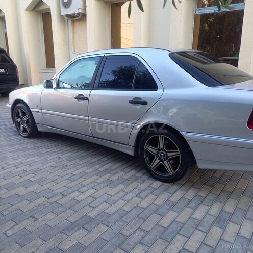 Mercedes C 220-4