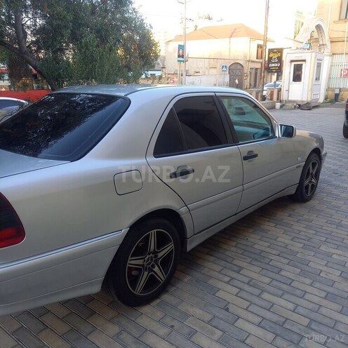Mercedes C 220-5