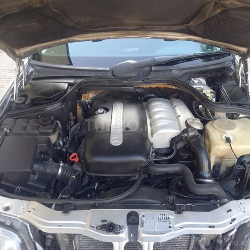 Mercedes C 220-13
