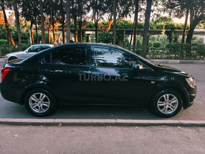 Chevrolet Aveo-2