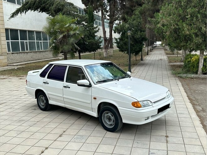 LADA (VAZ) 2115-4