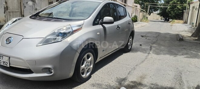 Nissan Leaf-7