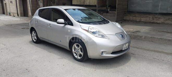 Nissan Leaf-3