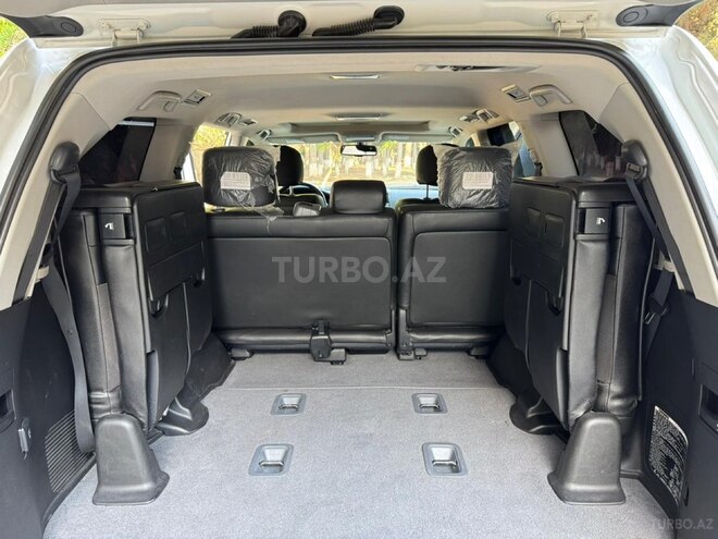 Toyota Land Cruiser-12