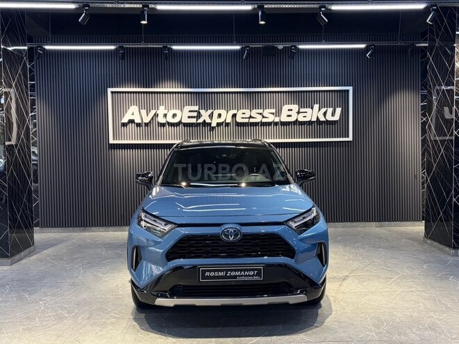Toyota RAV4-14