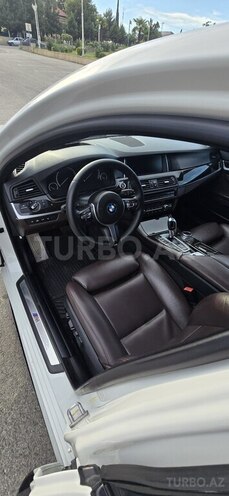 BMW 528-12