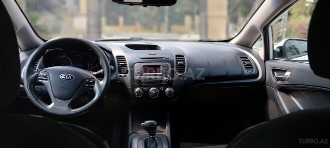 Kia Cerato-3