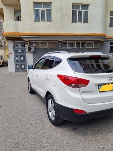 Hyundai ix35-7