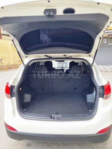 Hyundai ix35-13