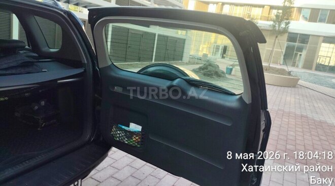 Toyota RAV4-3