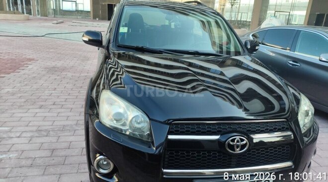 Toyota RAV4-1