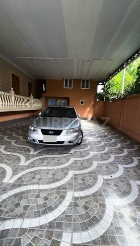 Hyundai Sonata-3