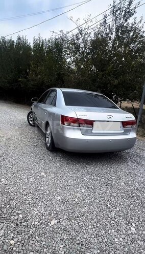 Hyundai Sonata-2