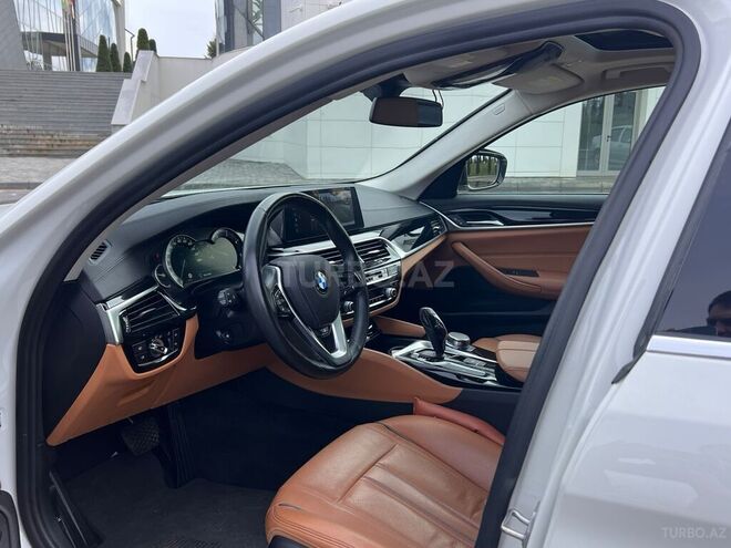 BMW 520d-8
