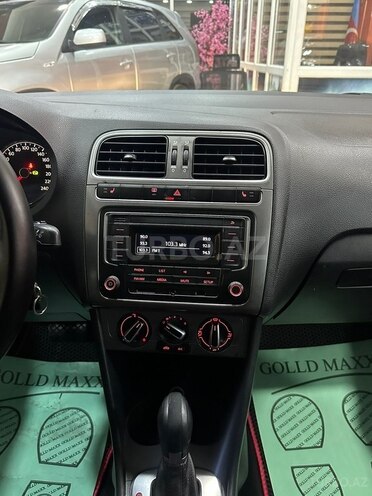 Volkswagen Polo-20