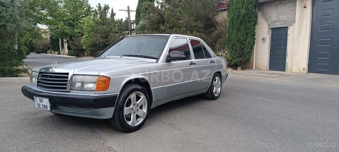 Mercedes 190-3