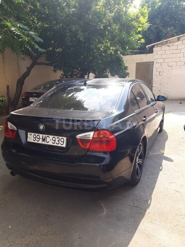 BMW 320-2
