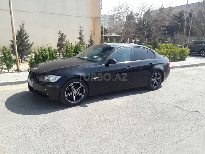 BMW 320-3