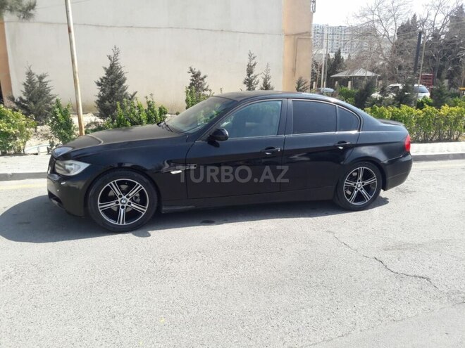 BMW 320-4