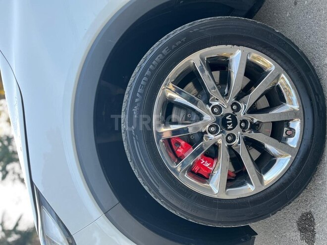 Kia Sorento-9